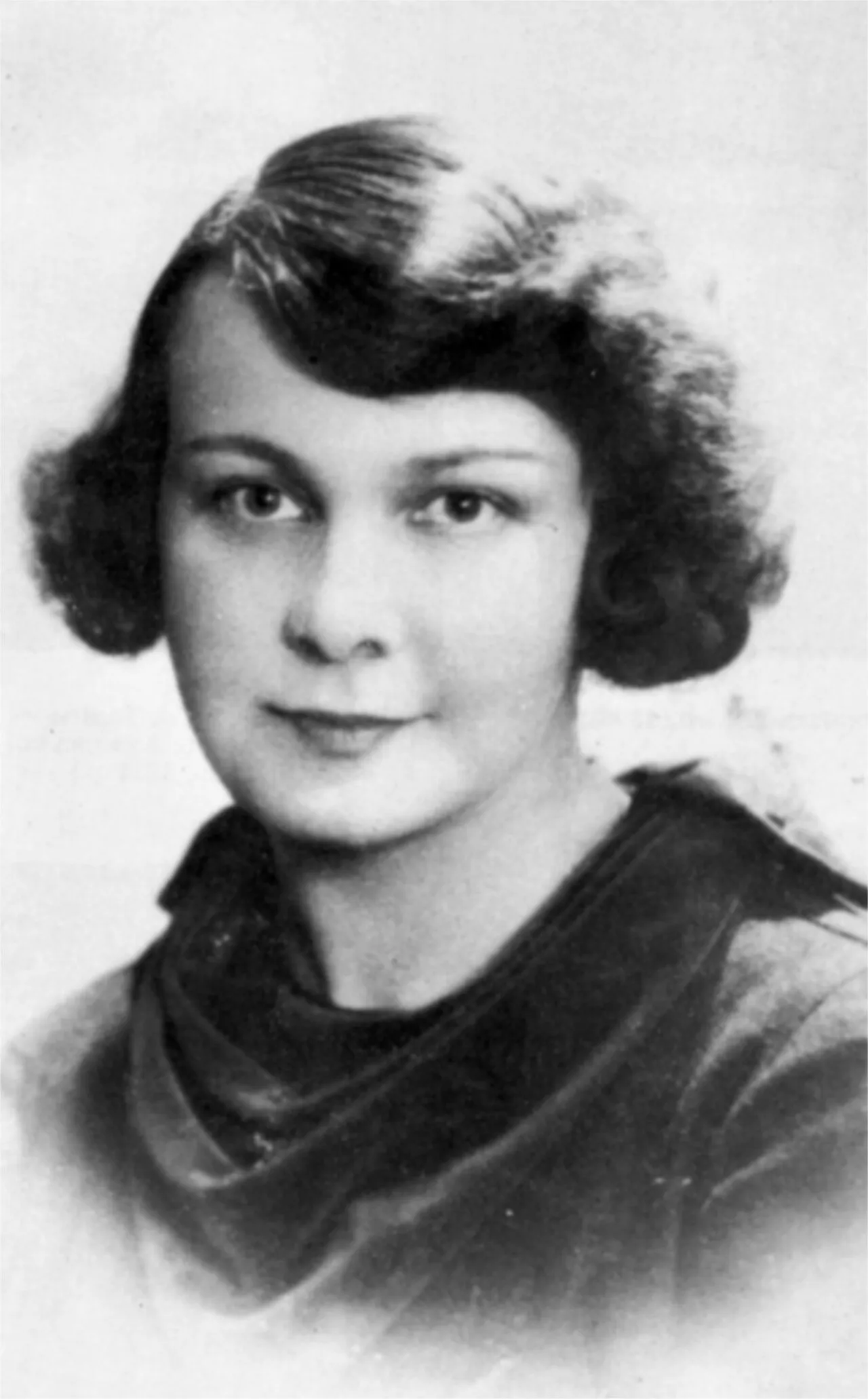 Фотопортрет Олени Теліги, близько 1929